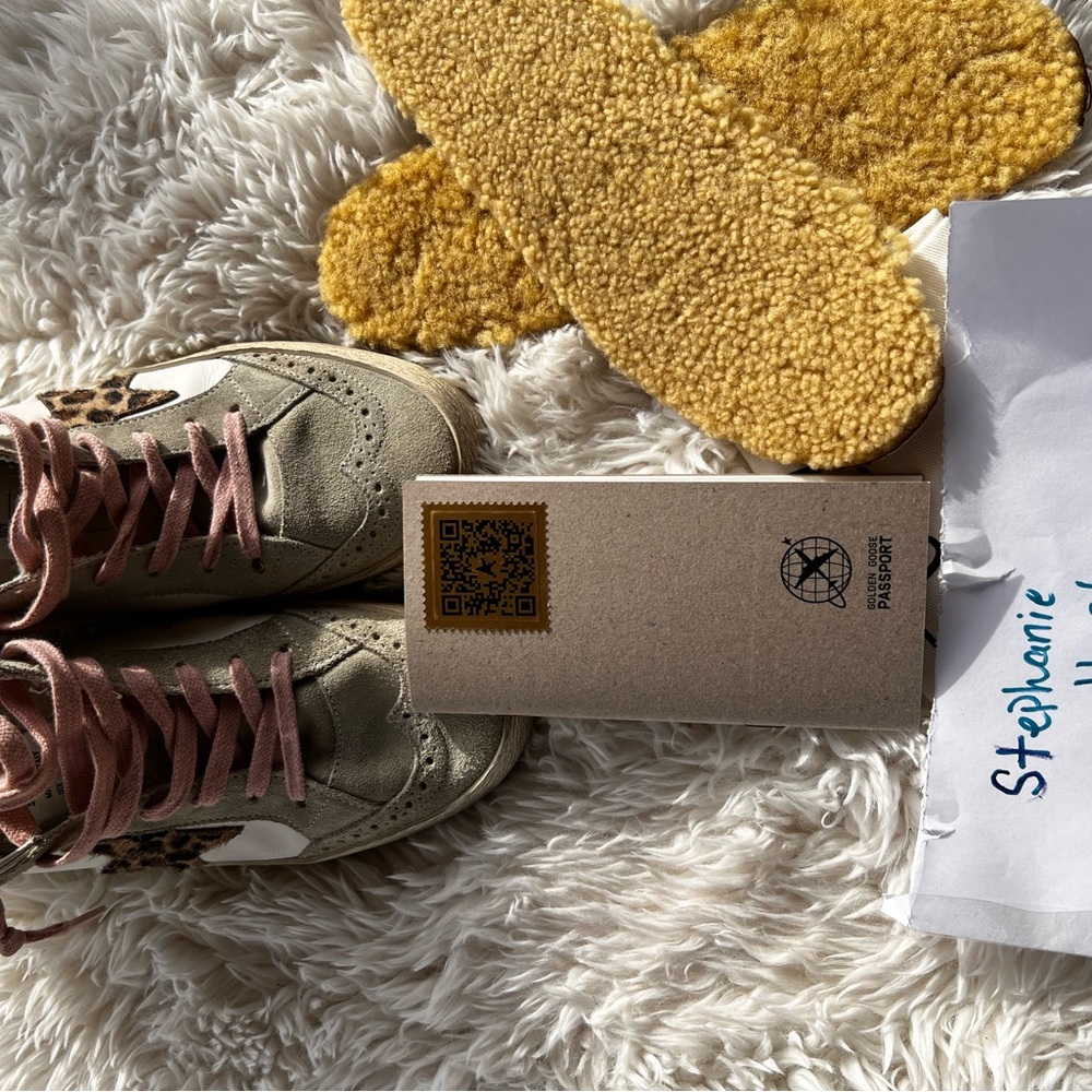 Golden Goose Mid stars